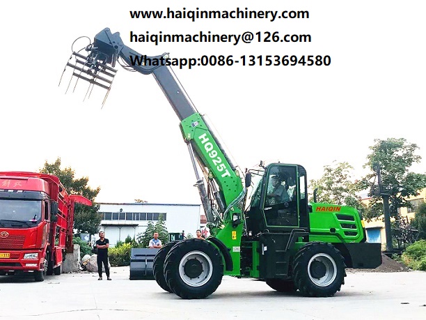 telescopic forklift using way at summer time