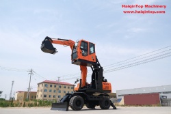 Mobile Material Handler with Lift Cabin