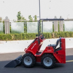 Mini loader HQ902